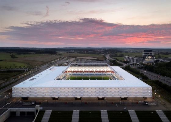 Typische Fertigturnhalle galvanisierte weitgespannten Stahlbau