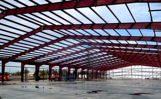 Werkstatt für hochwertige Stahlkonstruktionen mit schnell zu installierendem Perfab-Stahlrahmenlager