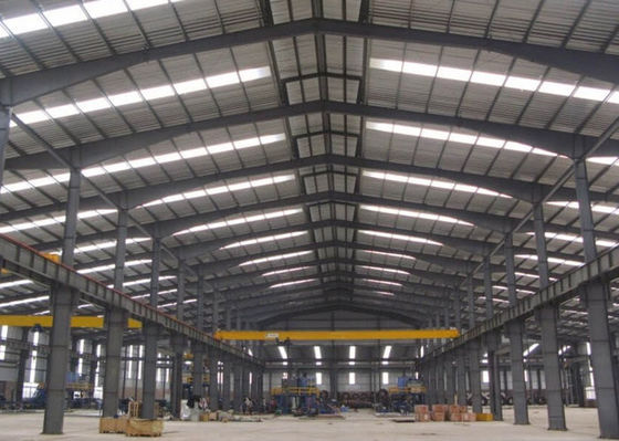 Industrielle Stahlkonstruktion Lagerhausrahmen Bau Bauwerk Garage