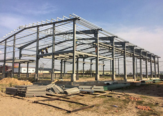 Industrielle Stahlkonstruktion Lagerhausrahmen Bau Bauwerk Garage