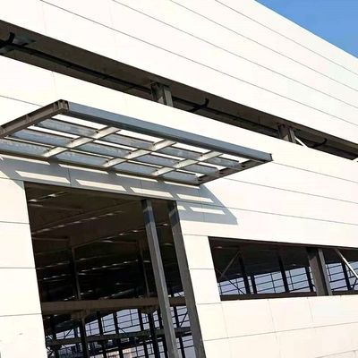 Metallbau Stahlkonstruktion Lager mit Aluminium / PVC-Fenster