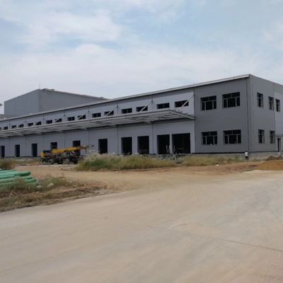 Leichte Stahlkonstruktion Lagerhaus Vorgefertigtes Industrie-Schuppen-Design